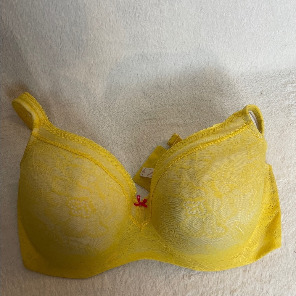 Cacique Yellow Lace Bra with Red Accent